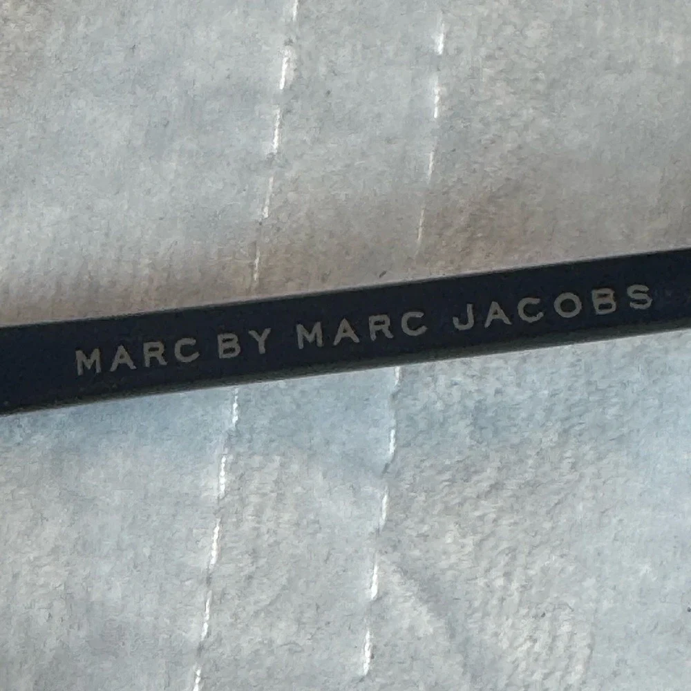 Marc Jacobs Black Sunglasses with Gradient Lenses‎